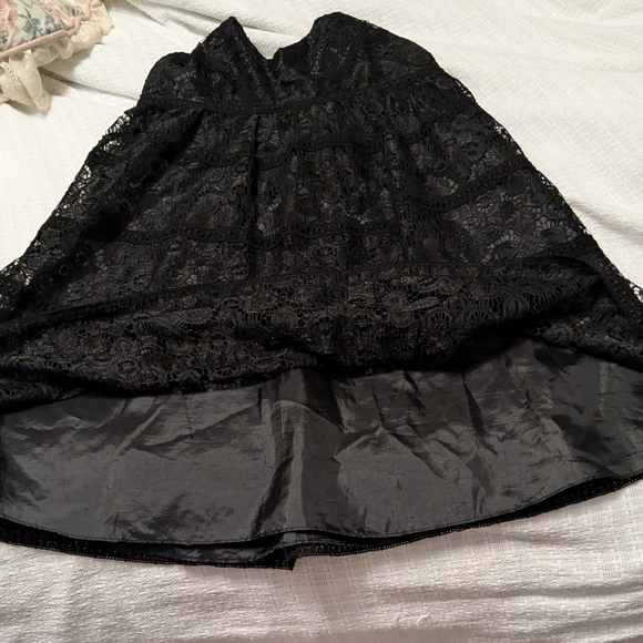 Betsey Johnson Black Prom Dress Eyelet Lace Halter Mini Cocktail Party 6 S/XS - Picture 10 of 15